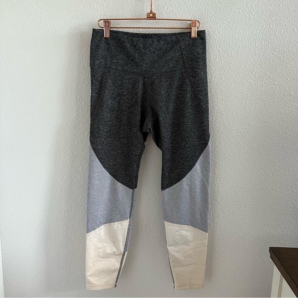 Old Navy Active Go Dry Elevate Legging Active Pants Athleisure Medium